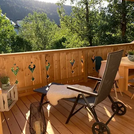 Bee Happy Haus Burboeck